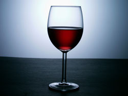 Red-wine-and-grape-juice-may-help-you-burn-fat