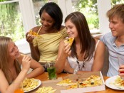 Binge-Eating In Teenage Girls Can Increase Risk of Diabetes