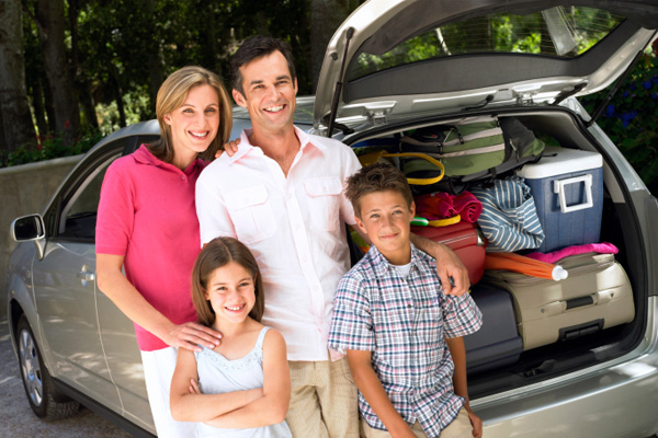 travel and diabetes: Picture of family packed for car travel
